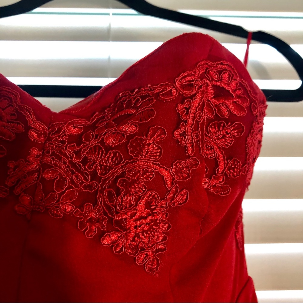 Elegant Strapless Dress